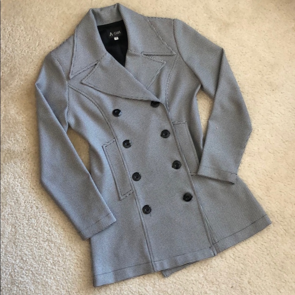 Vintage Houndstooth Fitted Blazer